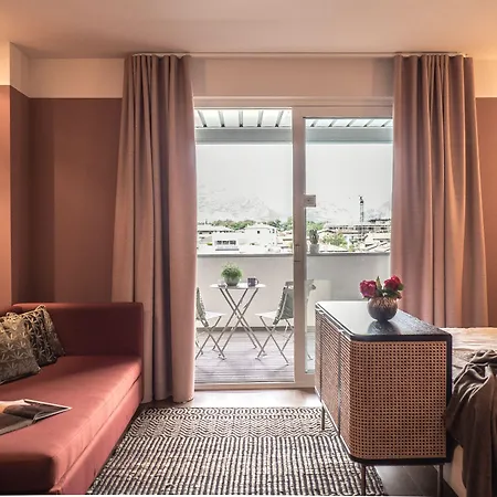 Luise Hotel